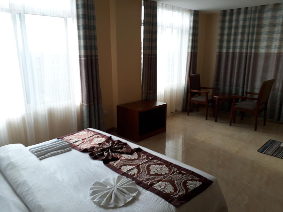 Imperial Hotel & Apartments Dar es Salaam Esterno foto