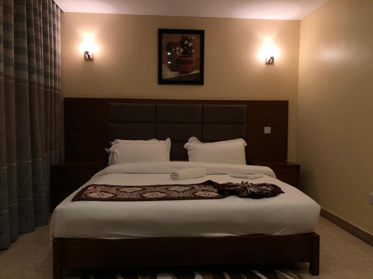 Imperial Hotel & Apartments Dar es Salaam Esterno foto